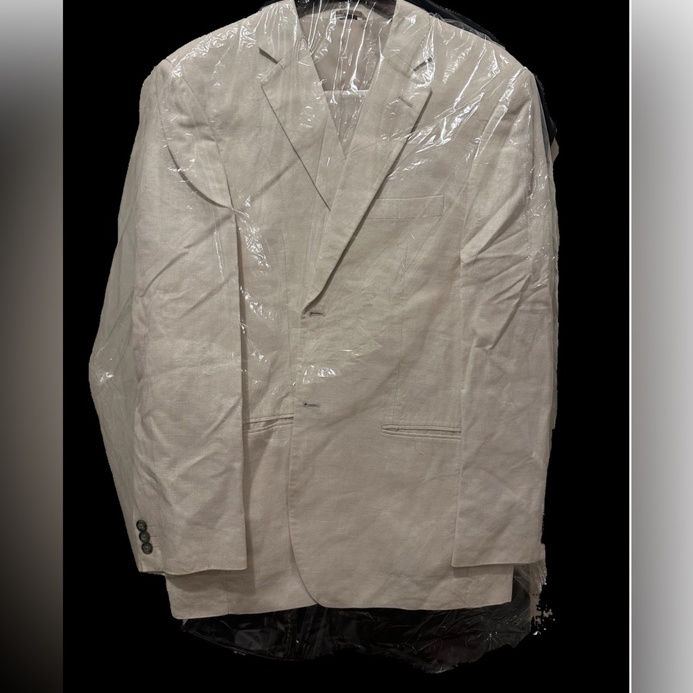 Claiborne Cream suite jacket and pant combo 42R  Pant 34/32